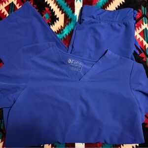 Figs Technical Collection in Deep Blue